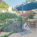 Casa Al Mare Con Giardino Privato Апартаменты *